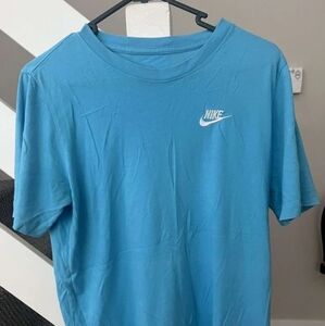Nike junior shirt blue